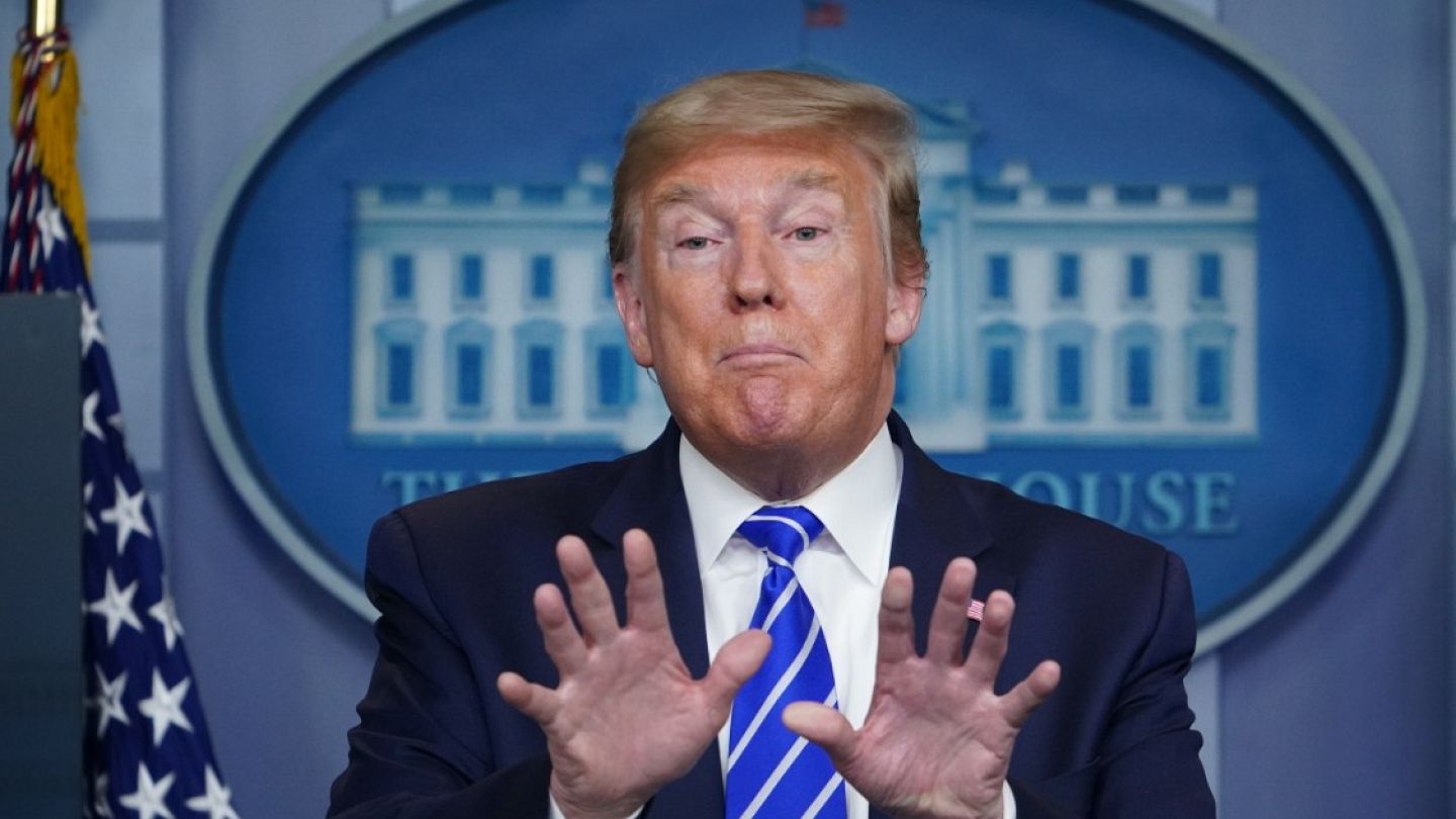 Les États-Unis ont imposé de nouvelles restrictions de voyage à quelques pays africains, dont la République démocratique du Congo, le Soudan du Sud et l’Ouganda, en raison de l’épidémie d’Ebola dans ces pays.
